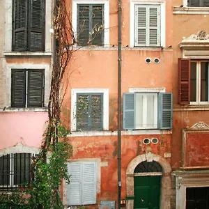 raffys-charming-suite.it-romehotels.com/