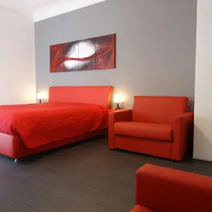 vatican-city-san-peter-large-and-modern-apartment.it-romehotels.com/